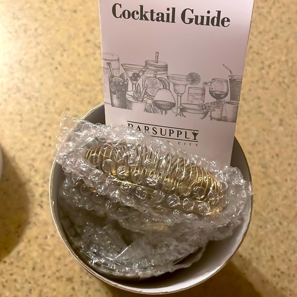 Brand New Professional Boston Cocktail Shaker Set 4-Piece Stainless Steel Gold - Picture 9 of 11